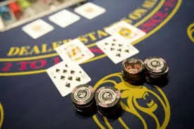 2777sx Roulette Red Green in Our Lobby
